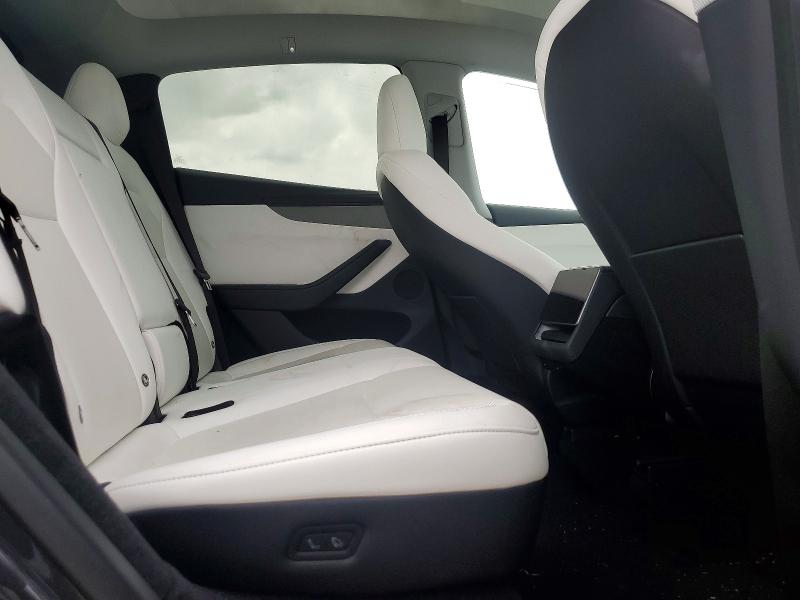 50489206 :رقم المزاد ، 7SAYGDEE3TA496637 vin ، 2026 Tesla Model Y مزاد بيع