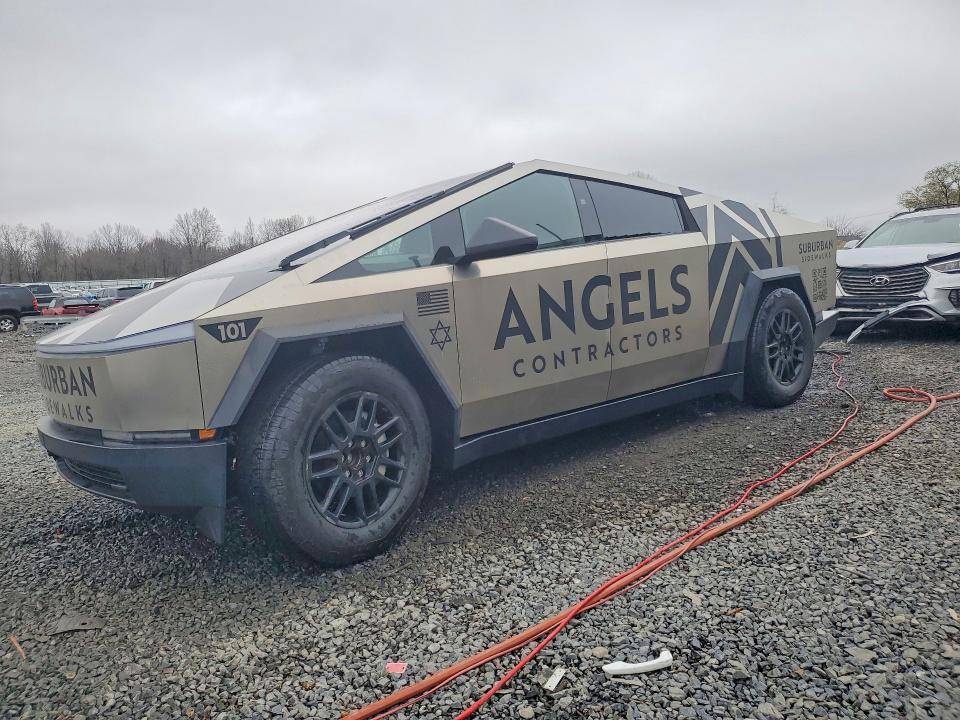 Продажа на аукционе авто 2025 Tesla Cybertruck, vin: 7G2CEHED7SA063913, номер лота: 48334376
