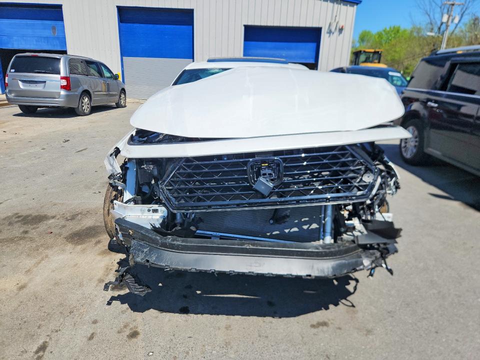 Продаж на аукціоні авто 2025 Honda Accord, vin: 1HGCY2F75SA077810, номер лоту: 49807606