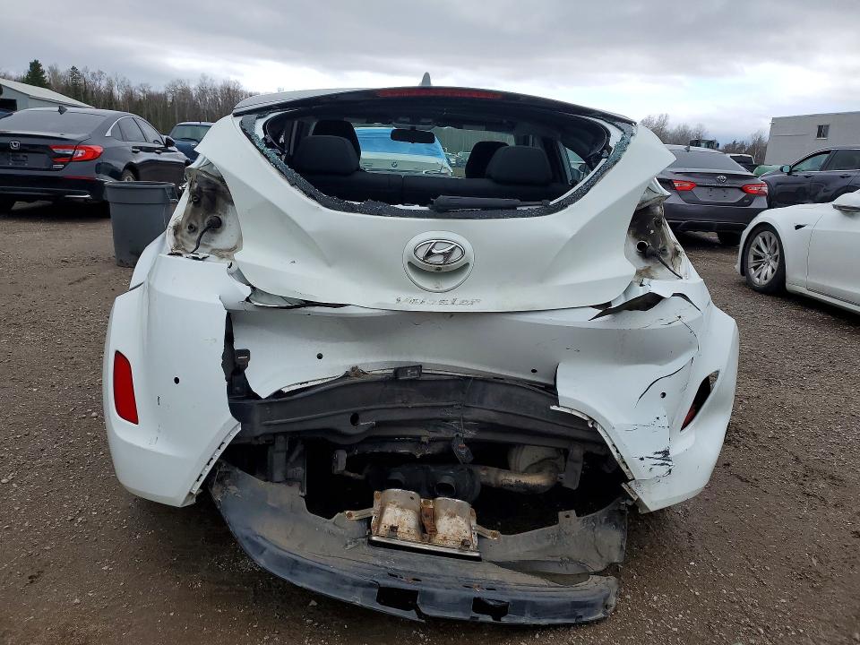 2014 Hyundai Veloster მანქანა იყიდება აუქციონზე, vin: KMHTC6AD0EU182609, აუქციონის ნომერი: 49024326