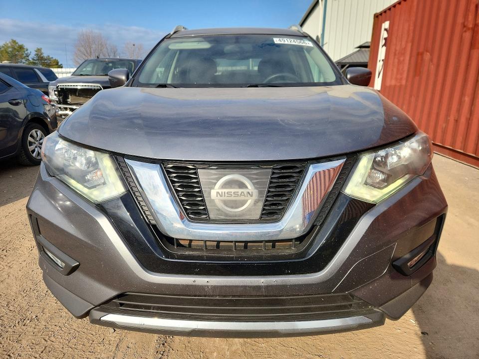 2017 Nissan Rogue მანქანა იყიდება აუქციონზე, vin: 5N1AT2MT4HC851722, აუქციონის ნომერი: 49124566