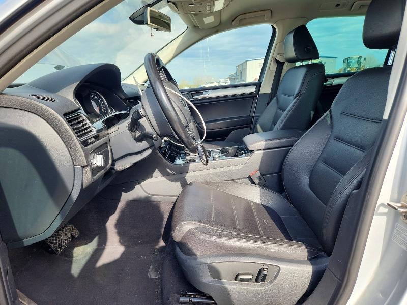 50438396 :رقم المزاد ، WVGEF9BP7FD002831 vin ، 2015 Volkswagen Touareg مزاد بيع
