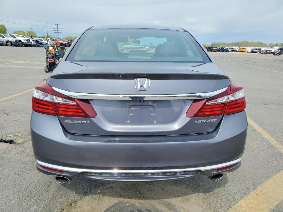 2017 Honda Accord მანქანა იყიდება აუქციონზე, vin: 1HGCR2F5XHA139576, აუქციონის ნომერი: 49671566