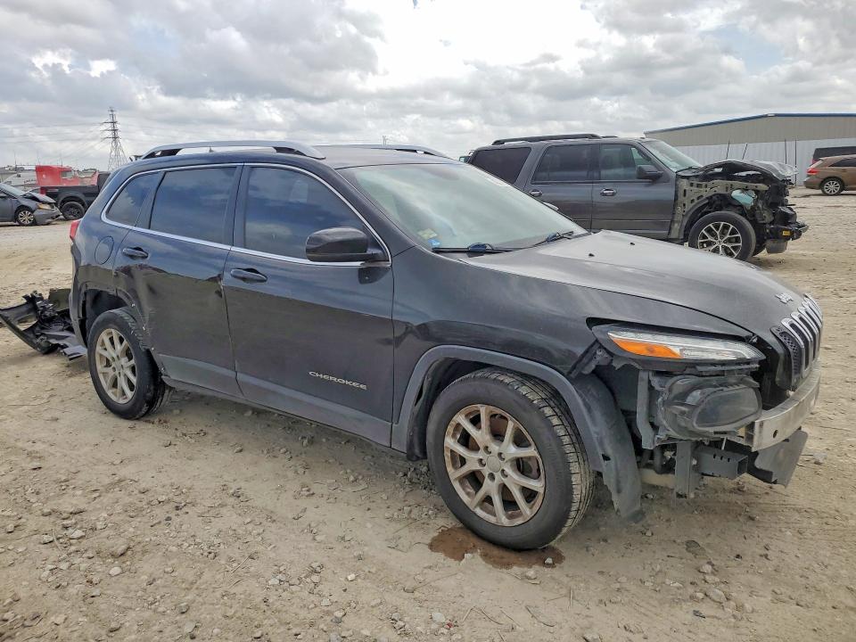 48734906 :رقم المزاد ، 1C4PJLCB5GW342576 vin ، 2016 Jeep Cherokee مزاد بيع