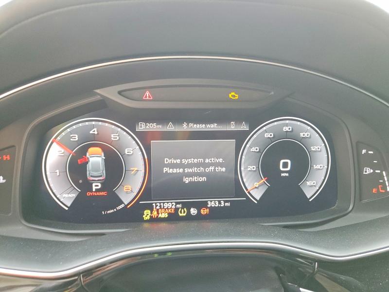 48602646 :رقم المزاد ، WA1FVBF10KD026871 vin ، 2019 Audi Q8 مزاد بيع