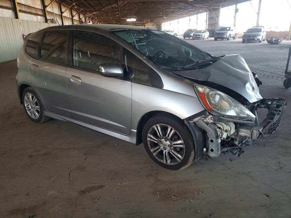 50196406 :رقم المزاد ، JHMGE8H43AS028630 vin ، 2010 Honda Fit مزاد بيع