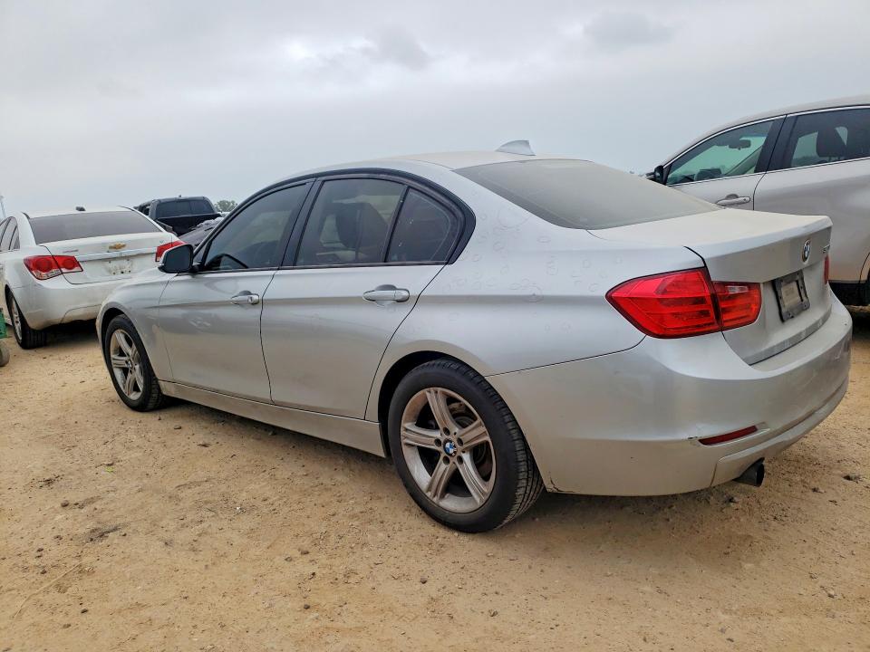 2014 Bmw 320 მანქანა იყიდება აუქციონზე, vin: WBA3B1C50EK134214, აუქციონის ნომერი: 50342896