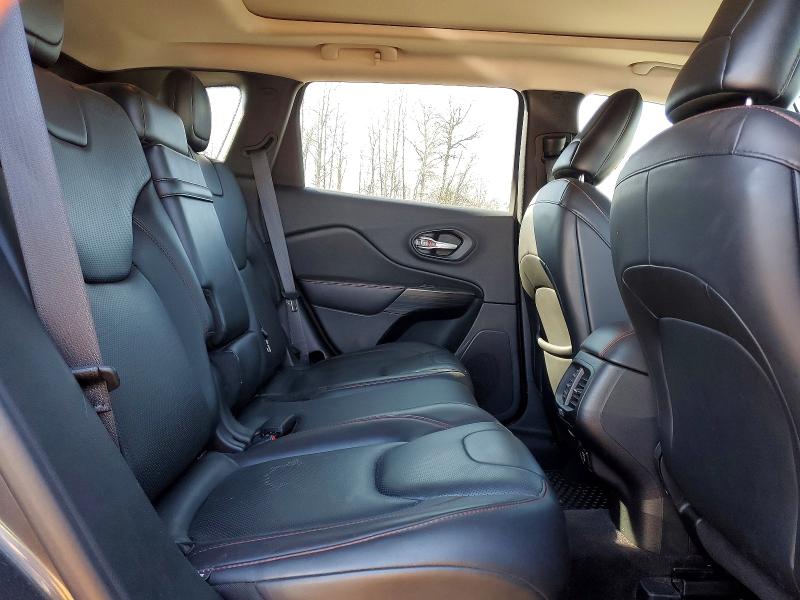 48223586 :رقم المزاد ، 1C4PJMBS7GW263854 vin ، 2016 Jeep Cherokee مزاد بيع