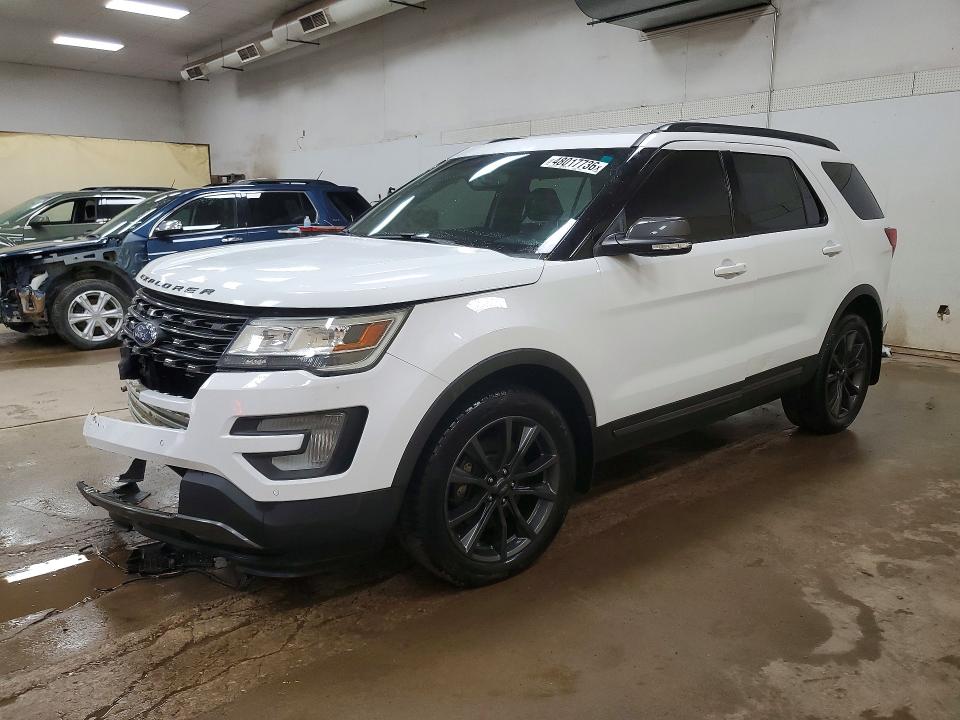 48017736 :رقم المزاد ، 1FM5K8D84HGA74969 vin ، 2017 Ford Explorer مزاد بيع