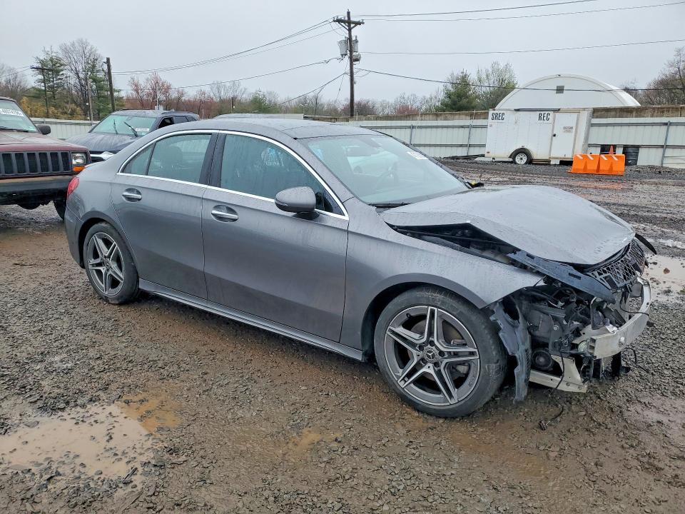 2021 Mercedes-benz A მანქანა იყიდება აუქციონზე, vin: W1K3G4FB7MJ284869, აუქციონის ნომერი: 47128686