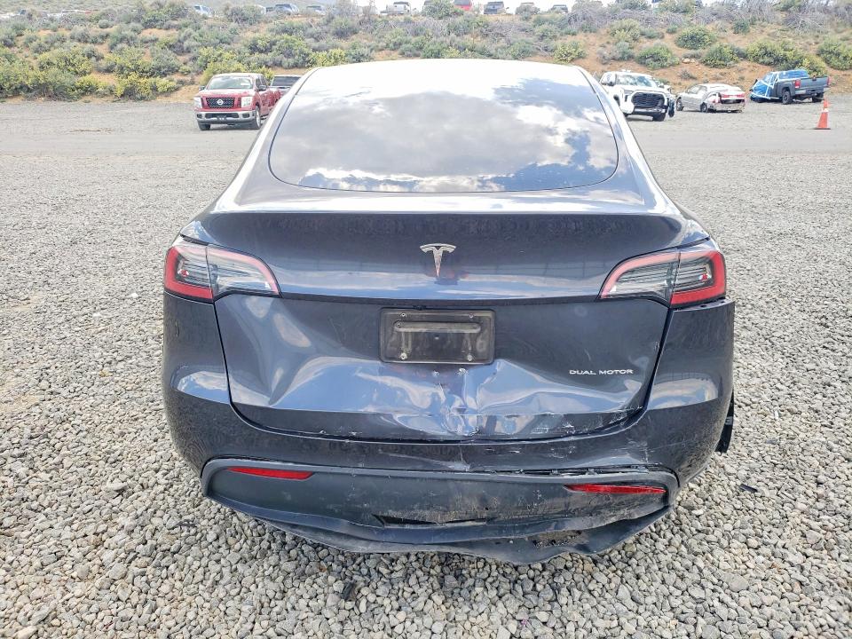 Продажа на аукционе авто 2024 Tesla Model Y, vin: 7SAYGDEE4RA275041, номер лота: 49058916