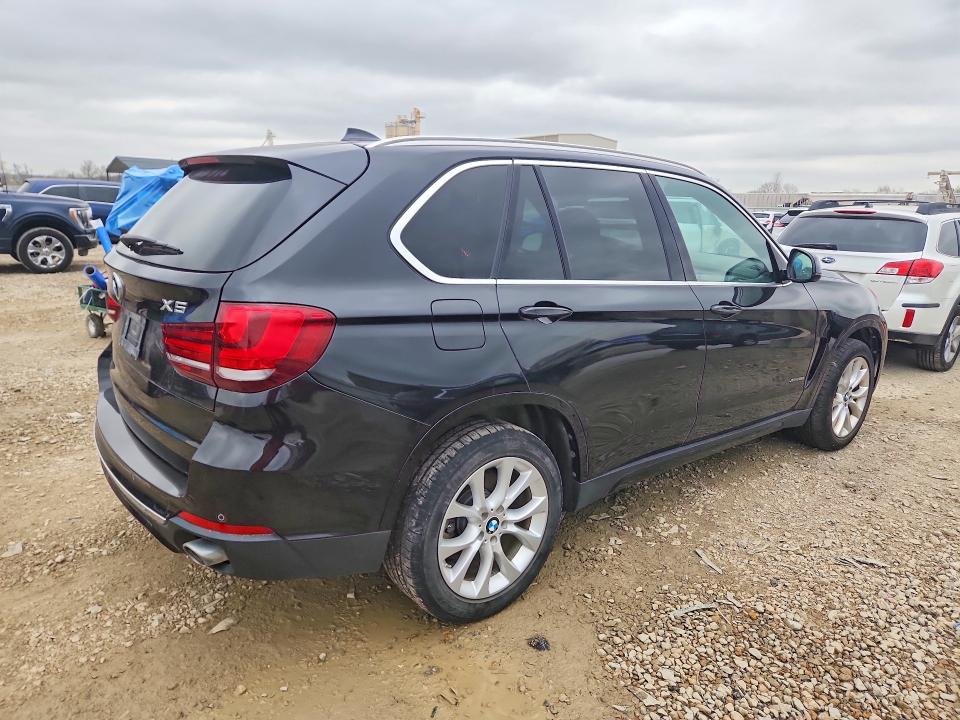 48738896 :رقم المزاد ، 5UXKR0C5XF0P18166 vin ، 2015 Bmw X5 مزاد بيع