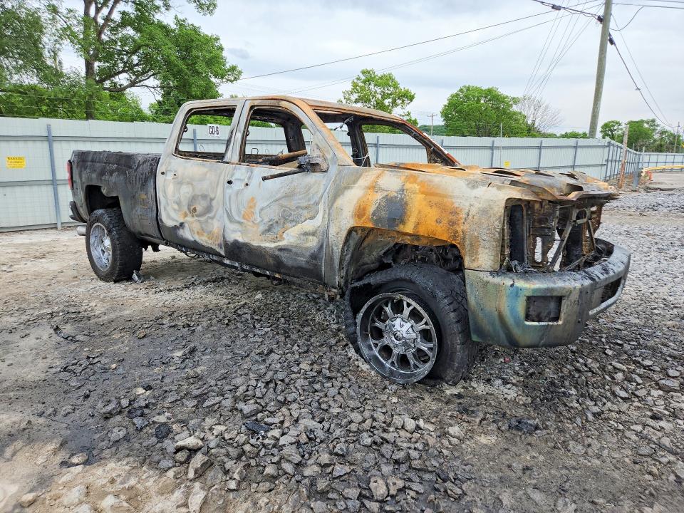 51338986 :رقم المزاد ، 1GC1KWE88FF580782 vin ، 2015 Chevrolet Silverado مزاد بيع