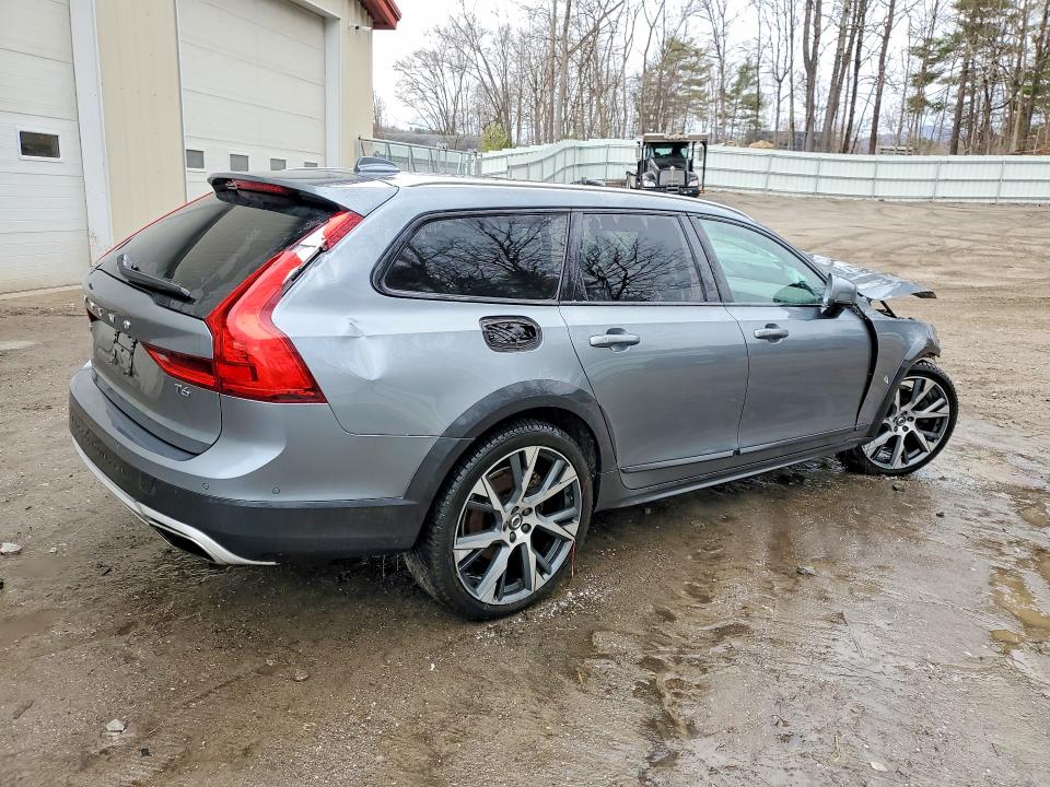 Продаж на аукціоні авто 2020 Volvo V90 Cross Country, vin: YV4A22NL7L1105305, номер лоту: 49332996