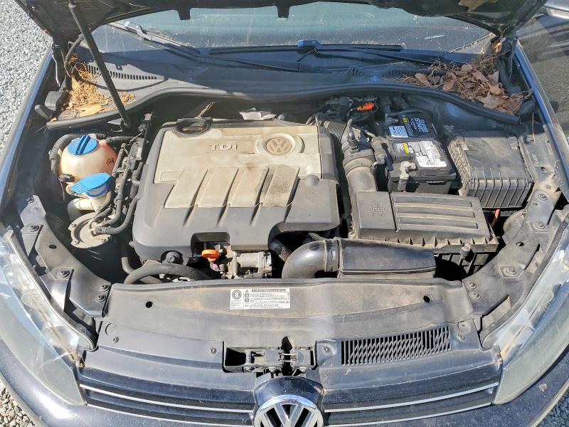 2011 Volkswagen Jetta მანქანა იყიდება აუქციონზე, vin: 3VWPL7AJXBM675003, აუქციონის ნომერი: 50140266