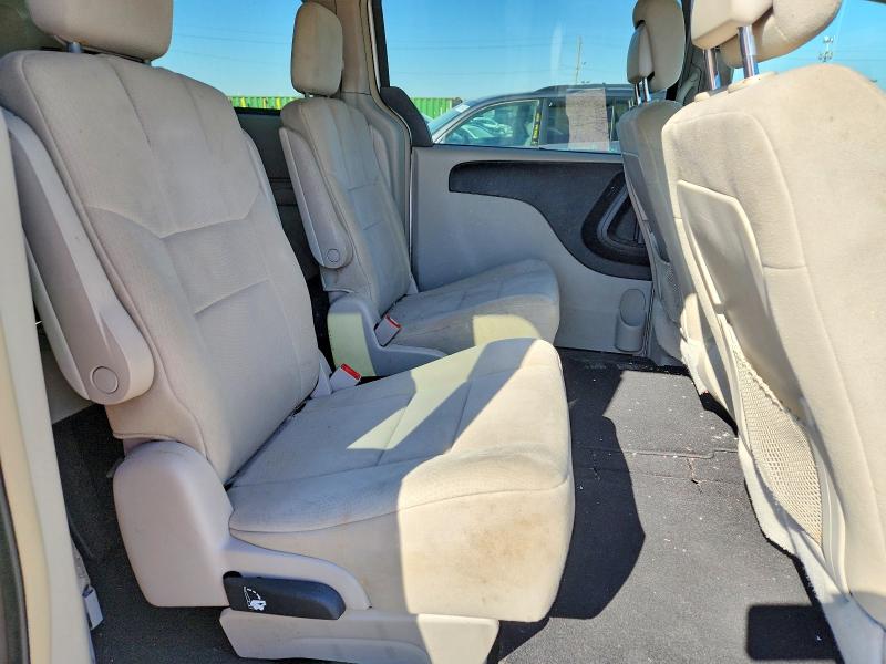 48940956 :رقم المزاد ، 2A4RR5DG5BR694642 vin ، 2011 Chrysler Town & Country مزاد بيع