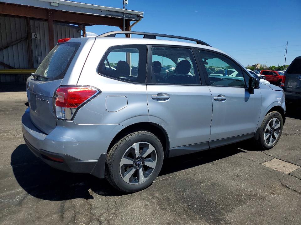 Продаж на аукціоні авто 2018 Subaru Forester, vin: JF2SJABC3JH588337, номер лоту: 50110776