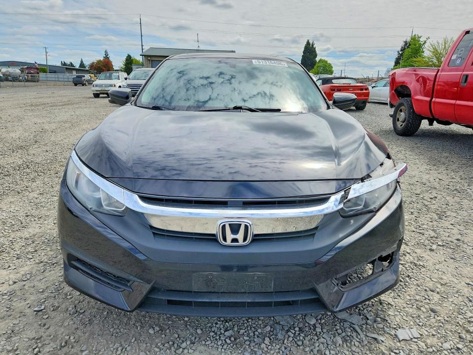 51316496 :رقم المزاد ، 19XFC2F77HE212477 vin ، 2017 Honda Civic مزاد بيع