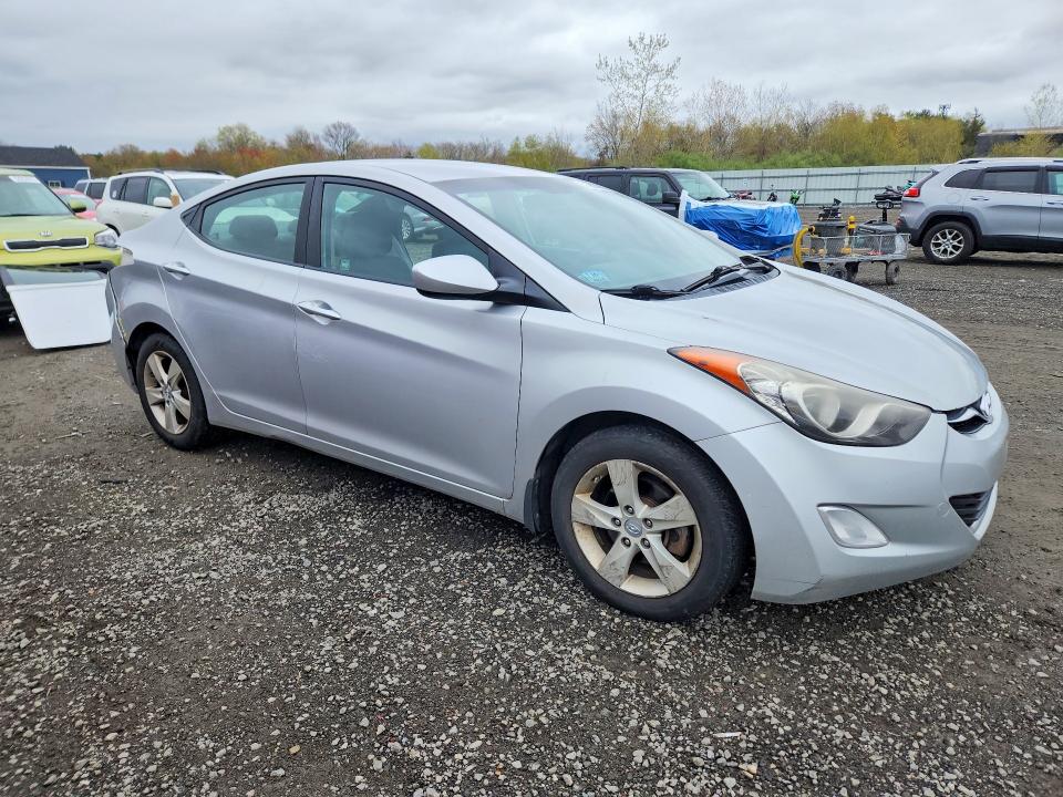 2013 Hyundai Elantra მანქანა იყიდება აუქციონზე, vin: KMHDH4AE0DU582770, აუქციონის ნომერი: 51897496