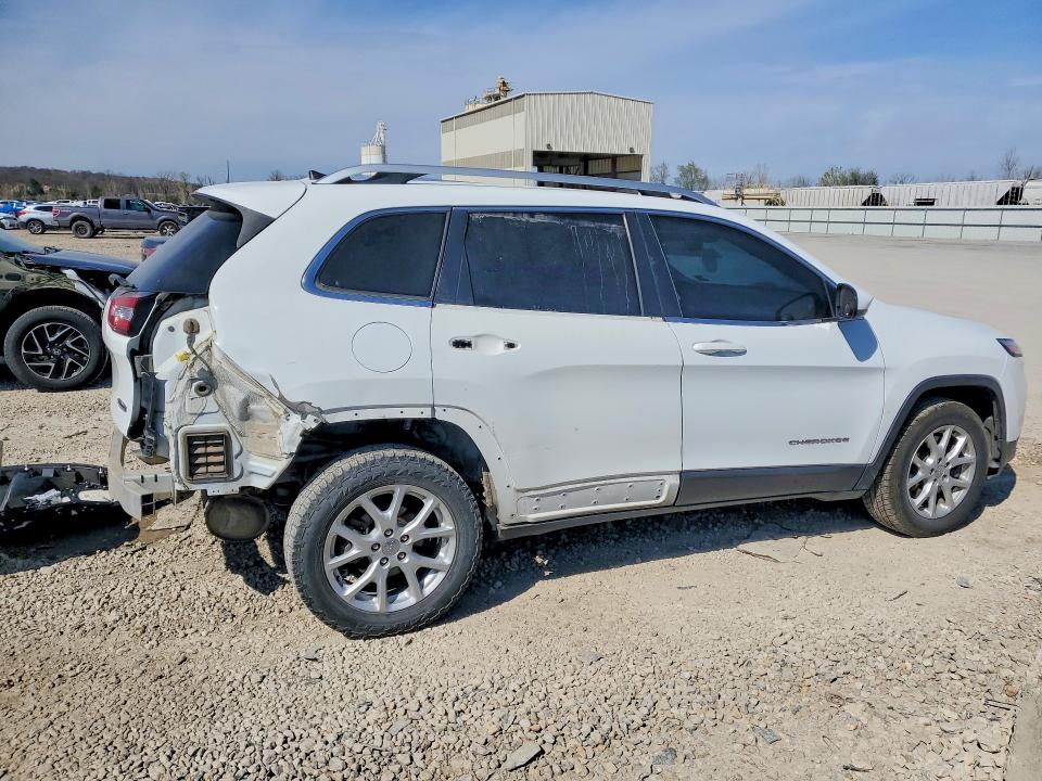 2017 Jeep Cherokee მანქანა იყიდება აუქციონზე, vin: 1C4PJLCB3HW593257, აუქციონის ნომერი: 48832456