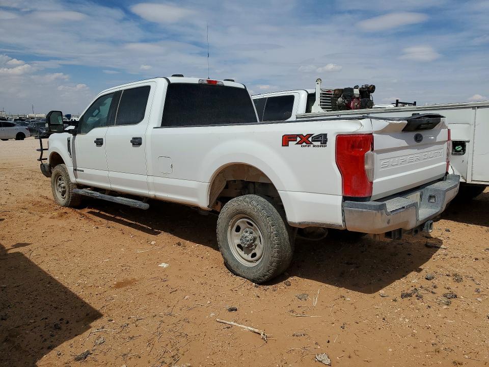 41913936 :رقم المزاد ، 1FT8W3BT4NED77449 vin ، 2022 Ford F350 مزاد بيع