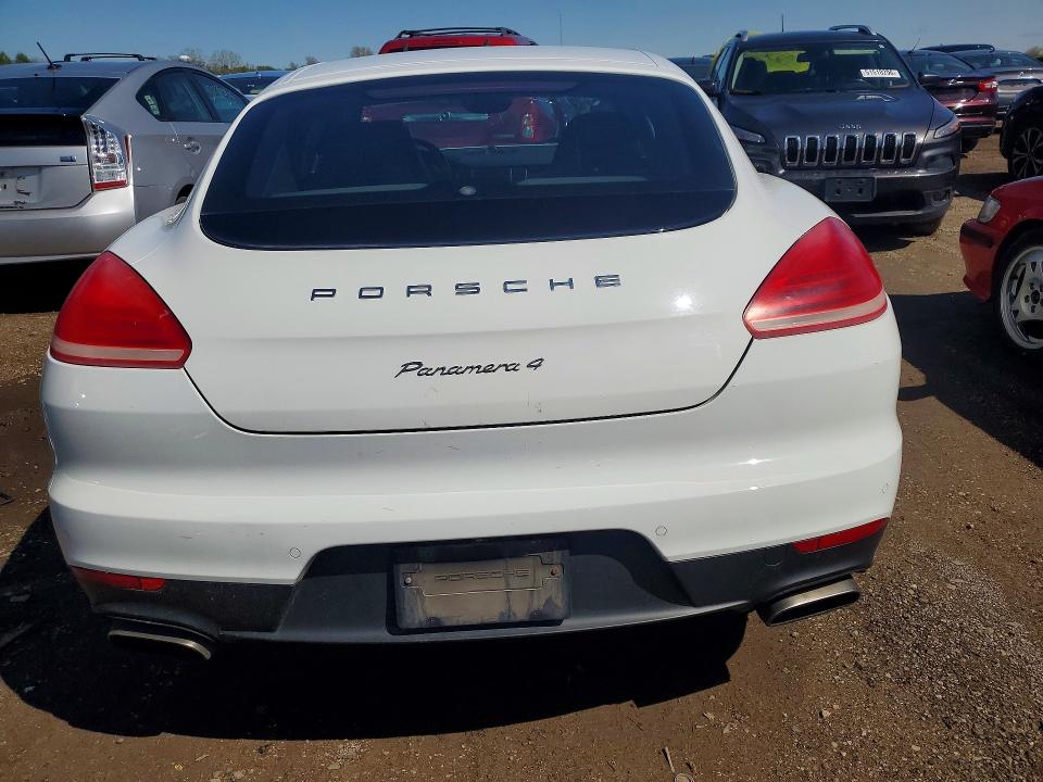 51508336 :رقم المزاد ، WP0AA2A79EL013649 vin ، 2014 Porsche Panamera مزاد بيع
