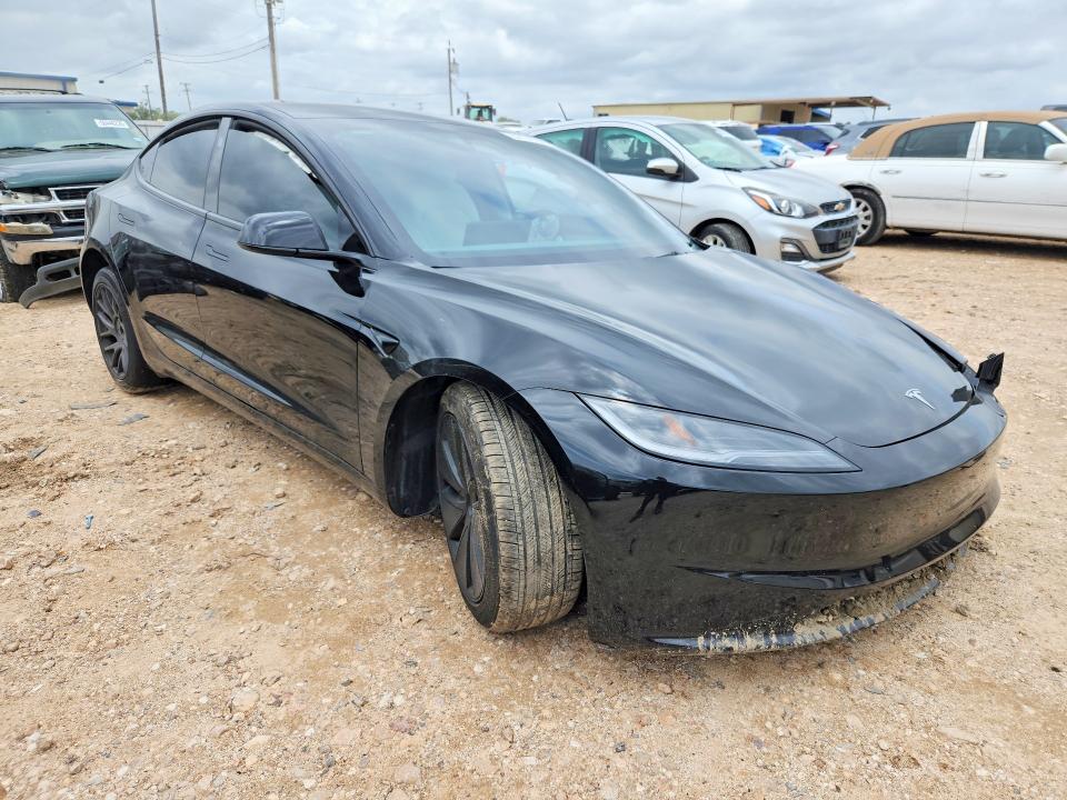 51151266 :رقم المزاد ، 5YJ3E1EB9SF873748 vin ، 2025 Tesla Model 3 مزاد بيع