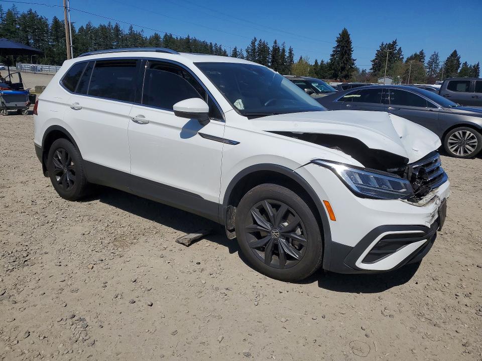 Продажа на аукционе авто 2024 Volkswagen Tiguan, vin: 3VVMB7AX4RM110707, номер лота: 51563396