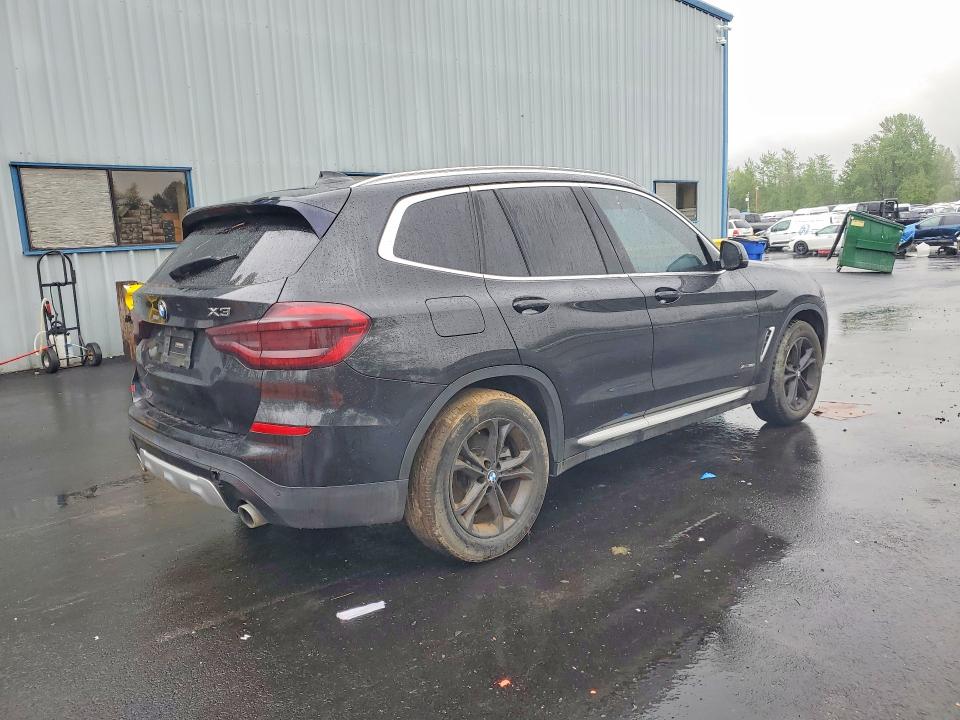 Продаж на аукціоні авто 2018 Bmw X3, vin: 5UXTR9C53JLC74776, номер лоту: 49423826