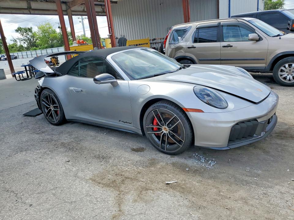 47377006 :رقم المزاد ، WP0CB2A99SS247332 vin ، 2025 Porsche 911 مزاد بيع