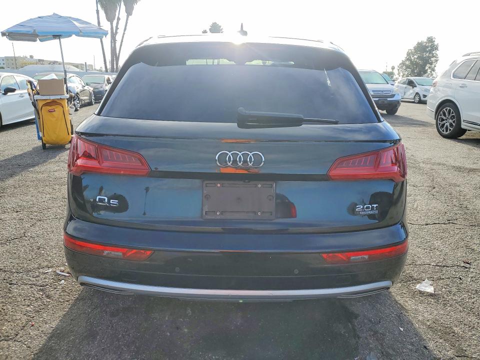 Продажа на аукционе авто 2018 Audi Q5, vin: WA1BNAFY4J2184601, номер лота: 49607846