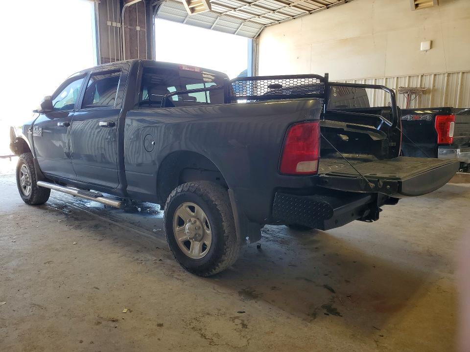 50171206 :رقم المزاد ، 3C6UR5DL8HG674338 vin ، 2017 Ram 2500 مزاد بيع