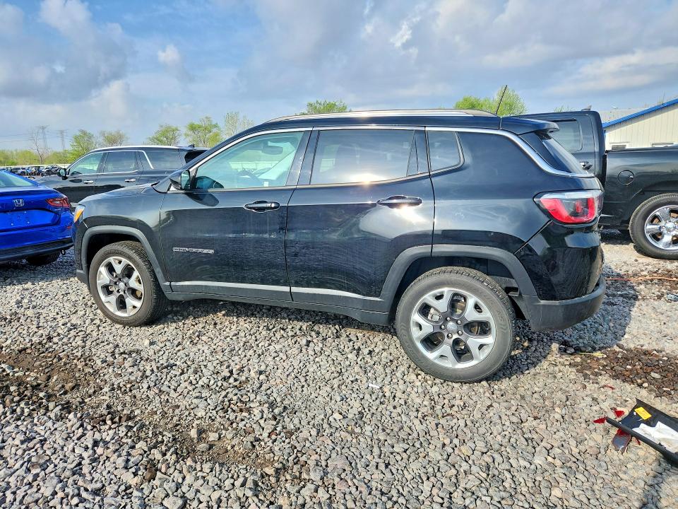 50081226 :رقم المزاد ، 3C4NJDCB2JT374914 vin ، 2018 Jeep Compass مزاد بيع