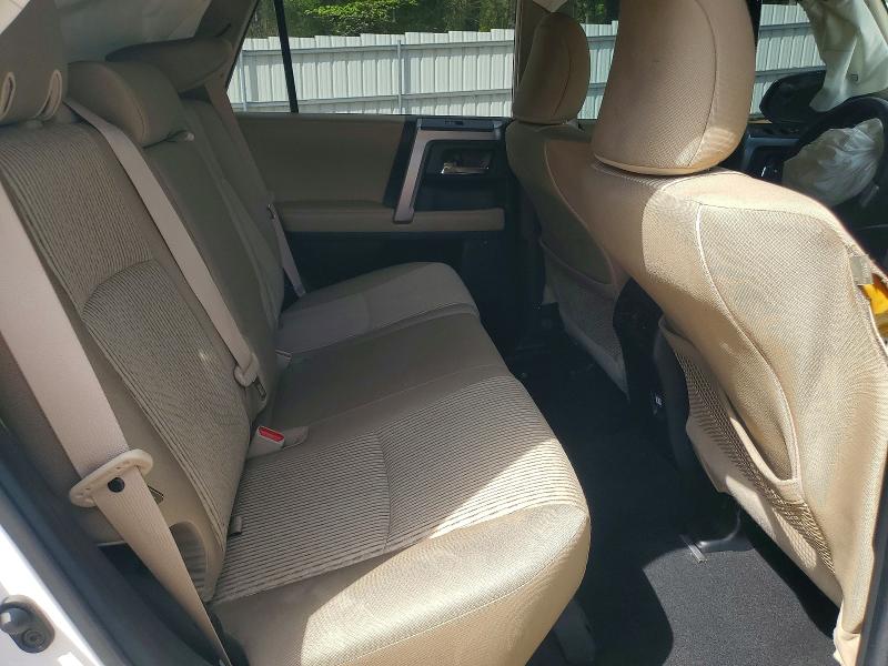 50472736 :رقم المزاد ، JTEBU5JR5K5728454 vin ، 2019 Toyota 4runner مزاد بيع