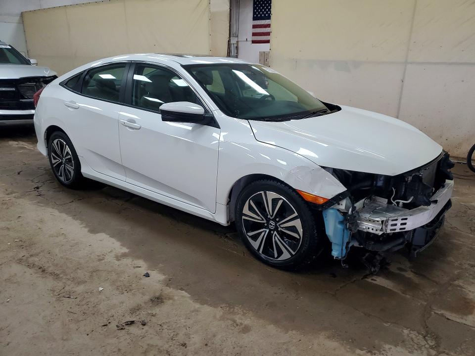 2017 Honda Civic მანქანა იყიდება აუქციონზე, vin: 19XFC1F34HE017735, აუქციონის ნომერი: 51303846
