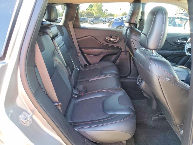 Продажа на аукционе авто 2015 Jeep Cherokee, vin: 1C4PJMBS9FW786212, номер лота: 49959416
