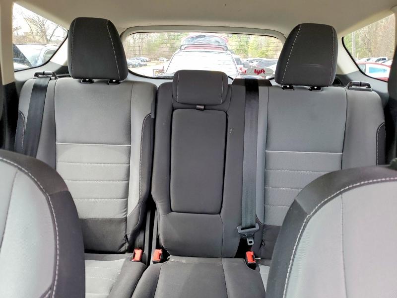 2015 Ford Escape მანქანა იყიდება აუქციონზე, vin: 1FMCU9GXXFUB78570, აუქციონის ნომერი: 49175576