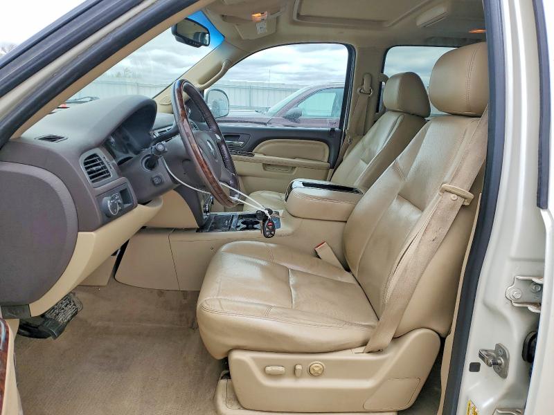 2011 Gmc Yukon Xl მანქანა იყიდება აუქციონზე, vin: 1GKS2MEF4BR299924, აუქციონის ნომერი: 51149746