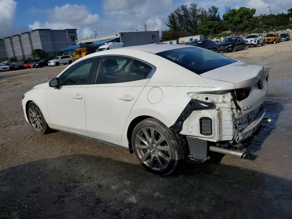 2020 Mazda 3 მანქანა იყიდება აუქციონზე, vin: 3MZBPACL2LM115813, აუქციონის ნომერი: 49008206