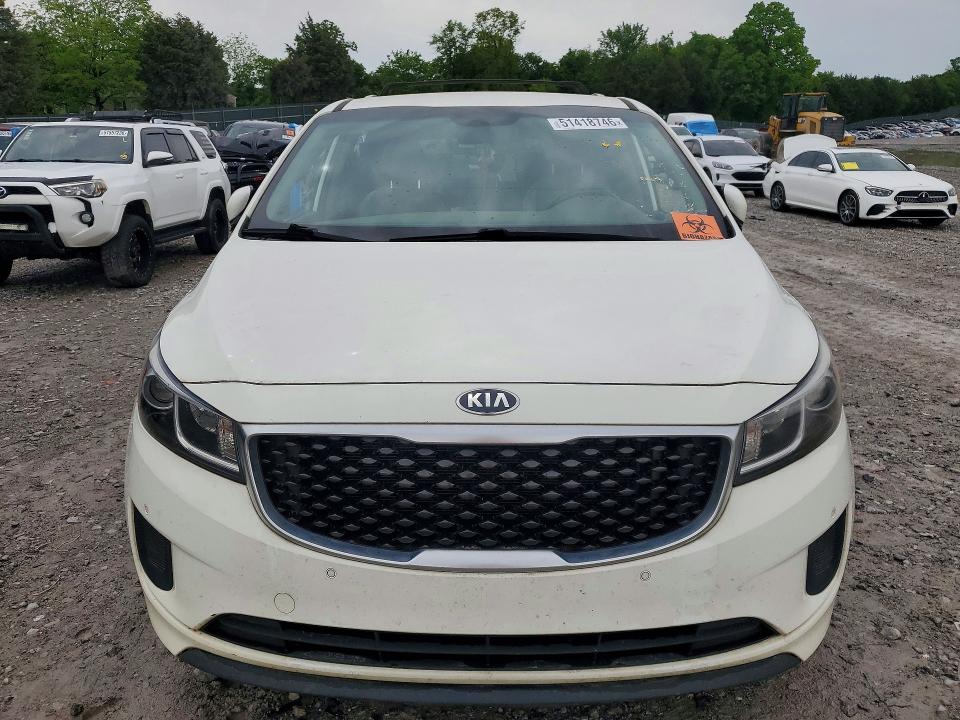 51418746 :رقم المزاد ، KNDMB5C14G6208712 vin ، 2016 Kia Sedona مزاد بيع