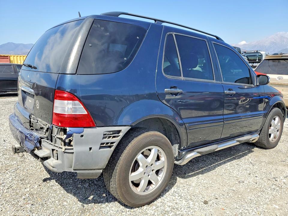 49578236 :رقم المزاد ، 4JGAB75E92A323547 vin ، 2002 Mercedes-benz Ml مزاد بيع