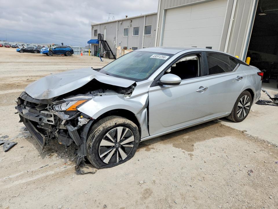 49091256 :رقم المزاد ، 1N4BL4DV7NN403034 vin ، 2022 Nissan Altima مزاد بيع