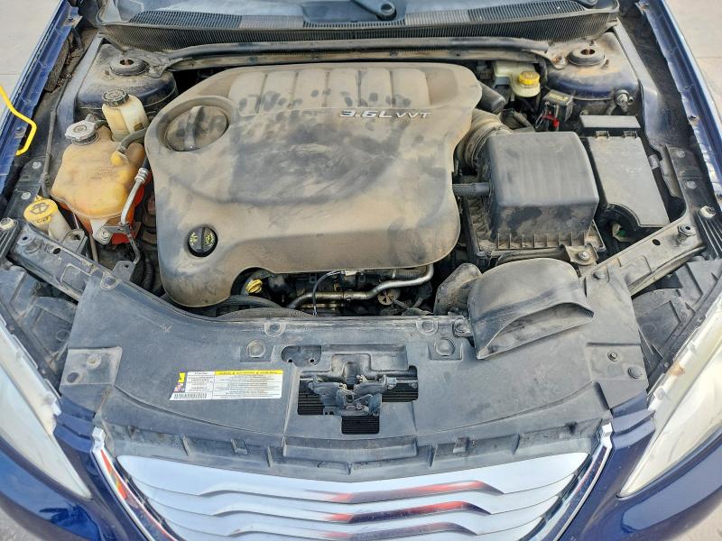 2013 Chrysler 200 მანქანა იყიდება აუქციონზე, vin: 1C3CCBAG3DN738724, აუქციონის ნომერი: 48143436