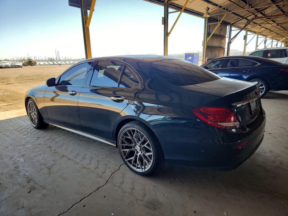 47698916 :رقم المزاد ، WDDZF6EB3HA191766 vin ، 2017 Mercedes-benz E مزاد بيع