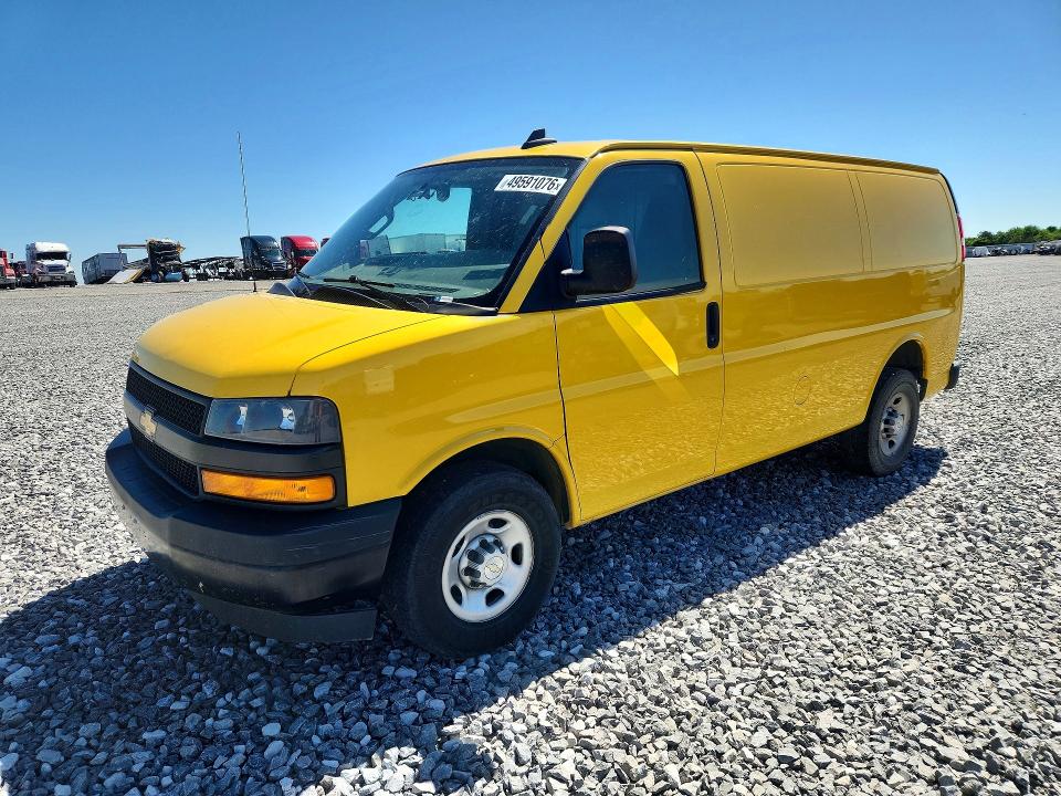 56894836 :رقم المزاد ، 1GCWGAFP2M1174524 vin ، 2021 Chevrolet Express G2500 مزاد بيع