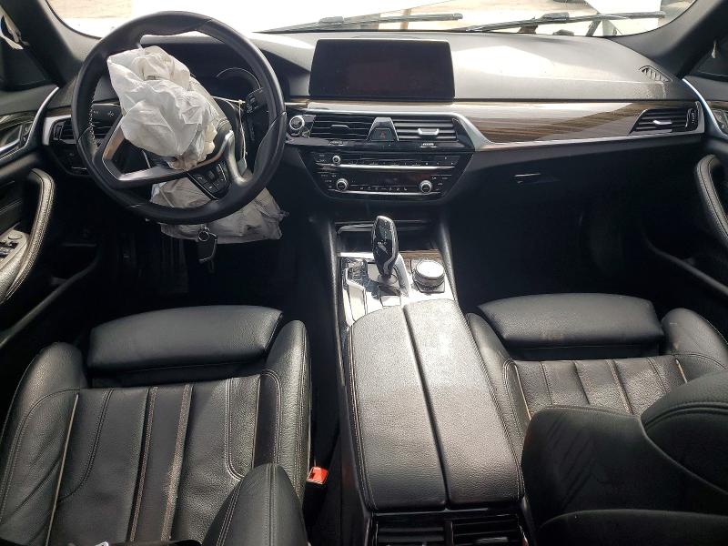 48873546 :رقم المزاد ، WBAJA5C5XJWA56712 vin ، 2018 Bmw 530 مزاد بيع