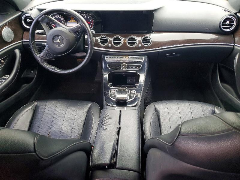 49307876 :رقم المزاد ، WDDZF4KB8HA065248 vin ، 2017 Mercedes-benz E مزاد بيع