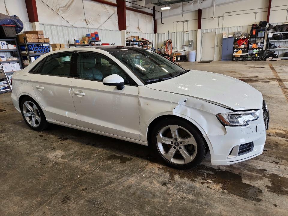 Aukcja sprzedaży 2017 Audi A3, vin: WAUAUGFF5H1038002, numer aukcji: 49222616