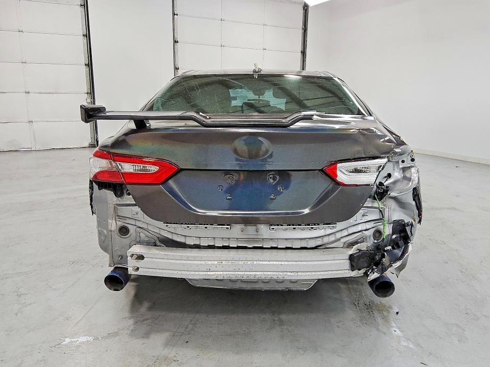 Продаж на аукціоні авто 2019 Toyota Camry, vin: 4T1B11HK6KU842981, номер лоту: 49470616