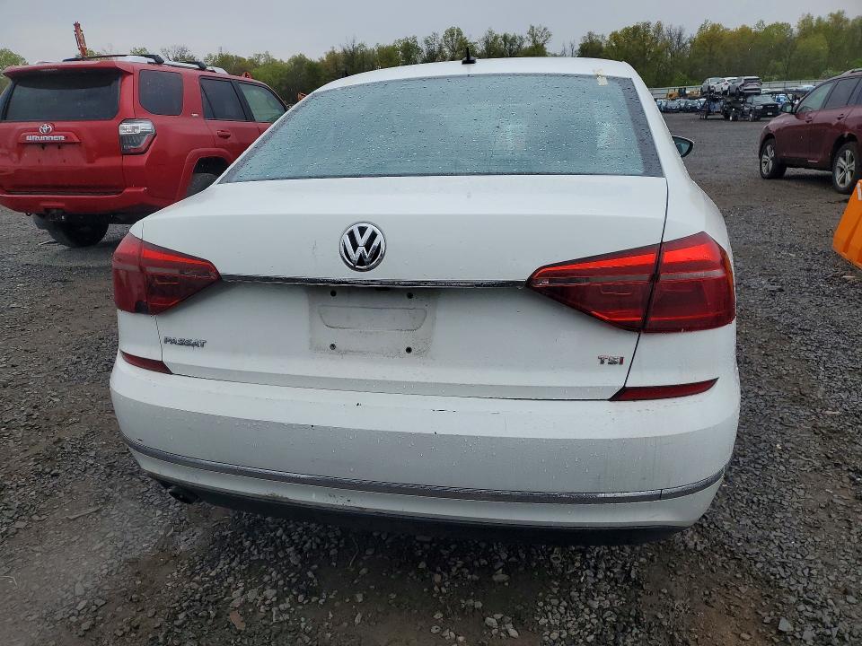 Aukcja sprzedaży 2017 Volkswagen Passat, vin: 1VWAT7A30HC080971, numer aukcji: 50422936